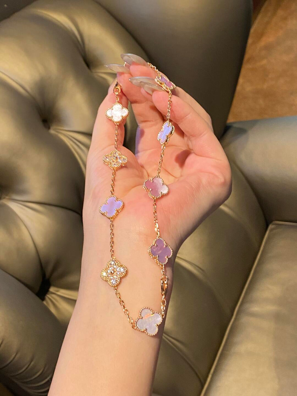 CLOVER 10 MOTIFS DIAMOND PINK MOP NECKLACE