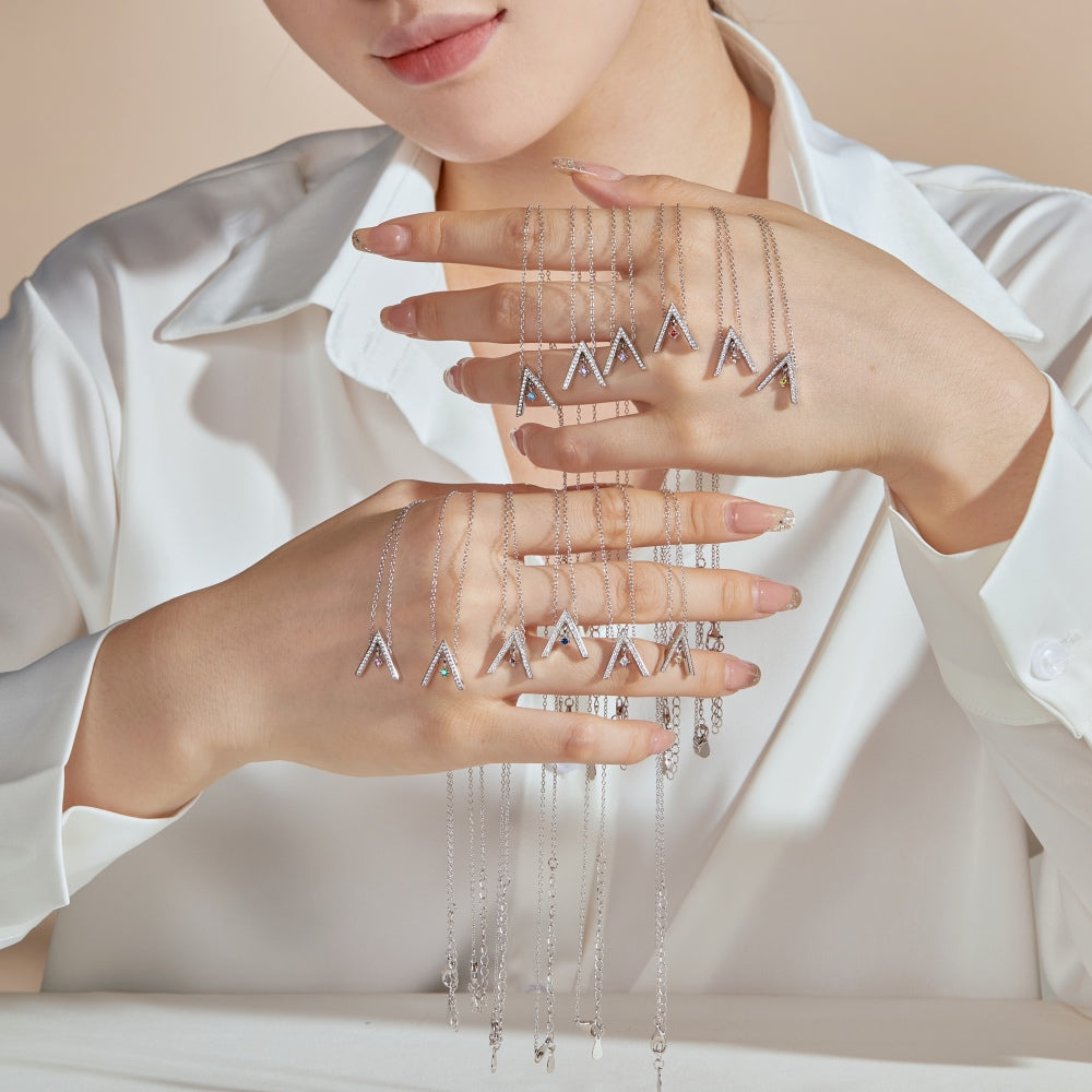 [HOT]Sparkling "A" Shape Necklace