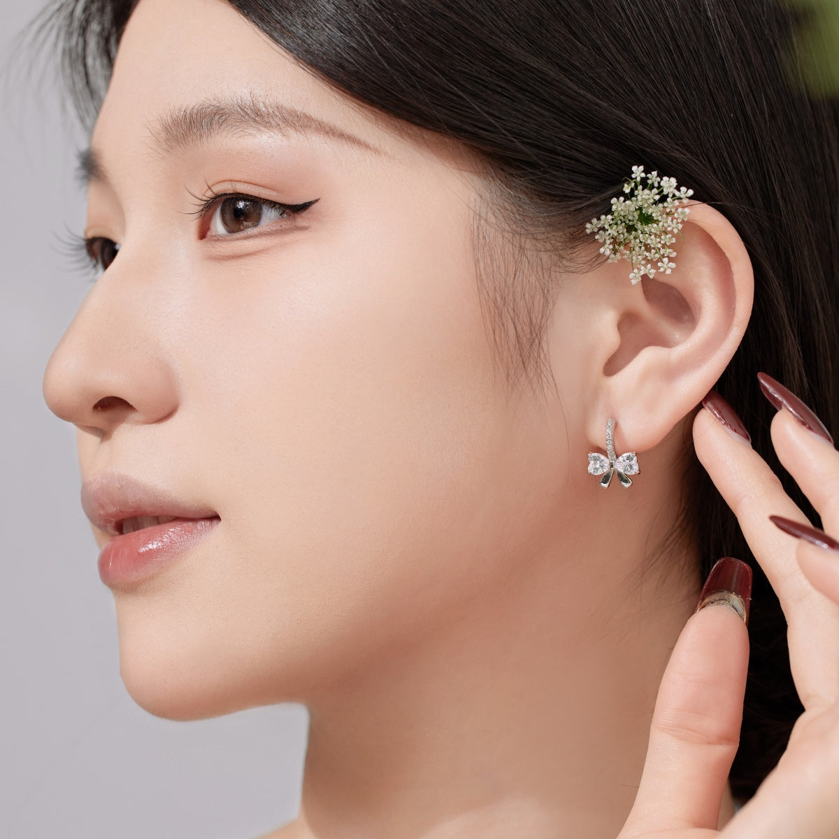 [HOT] Boucles d'oreilles exquises avec un design de nœud en forme de cœur