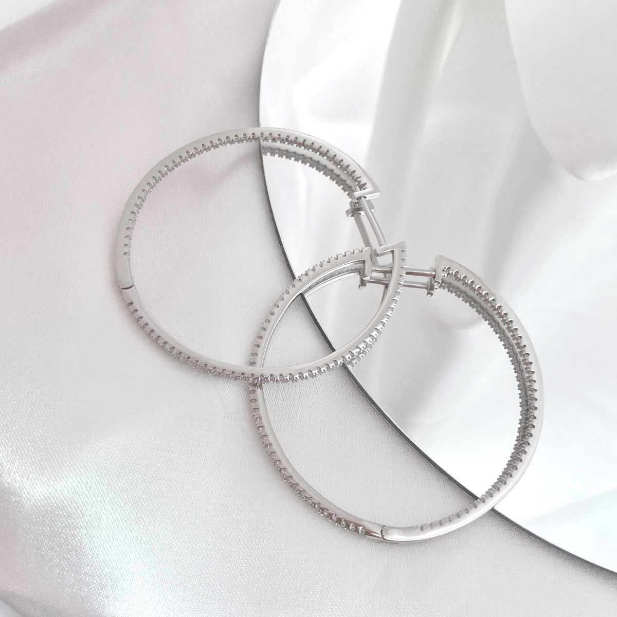 [HOT] Boucles d'oreilles créoles larges populaires