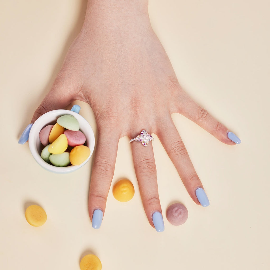 [HOT]Luxurious Colorful Flower Shape Banquet Ring