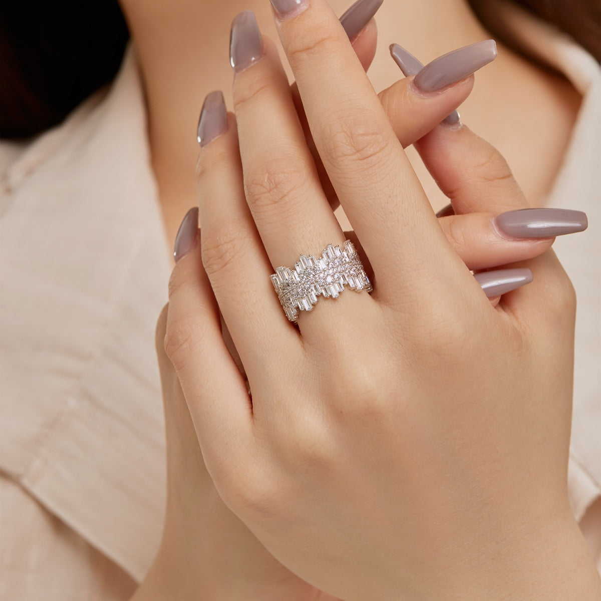[HOT] Bague quotidienne luxueuse et colorée à taille radieuse