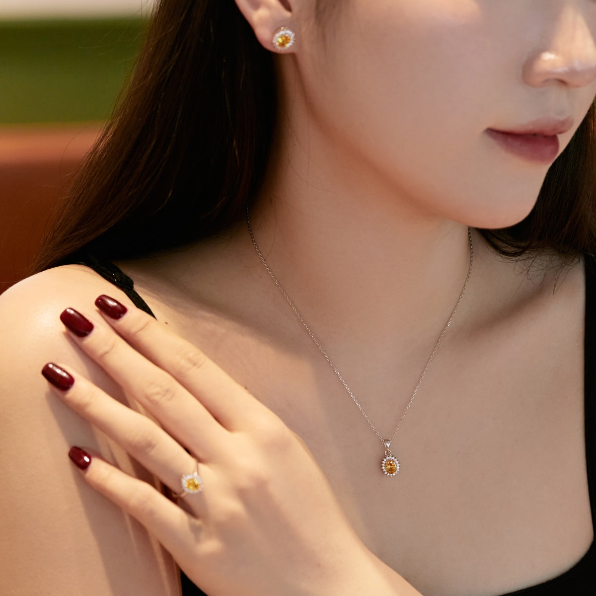 [HOT] Boucles d'oreilles quotidiennes délicates à coupe ovale radiante