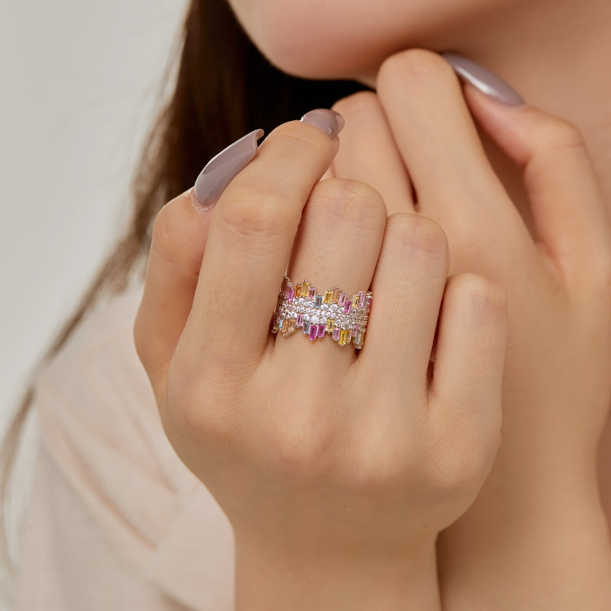 [HOT] Bague quotidienne luxueuse et colorée à taille radieuse