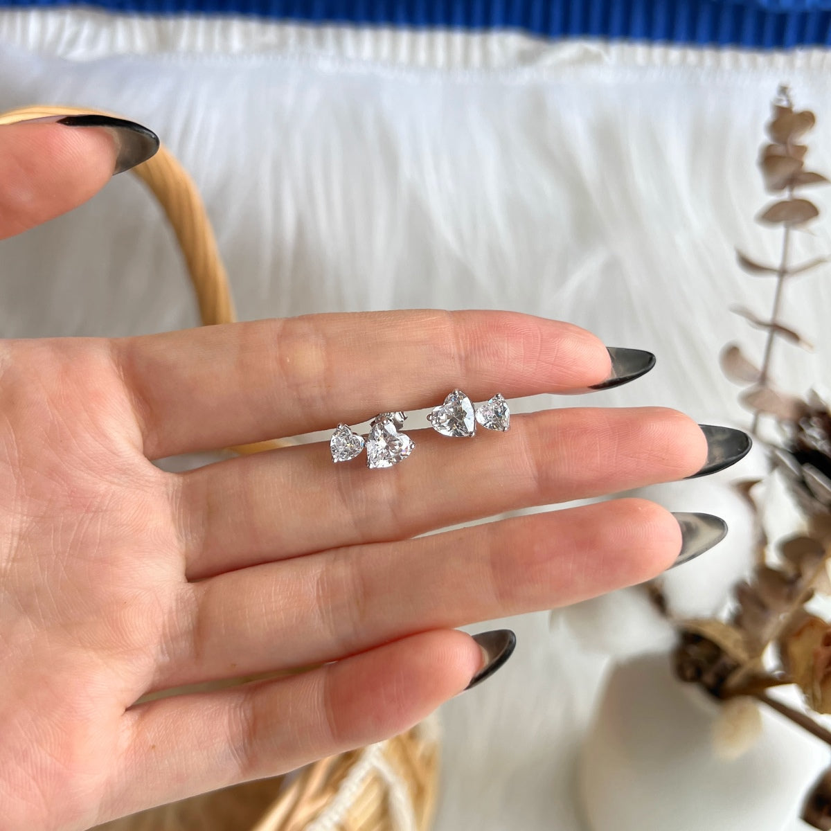 [HOT] Boucles d'oreilles classiques de style princesse en forme de double cœur