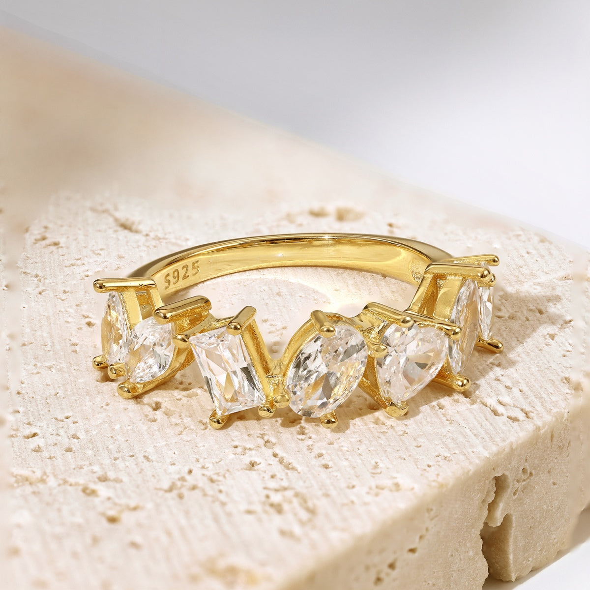 [HOT] Bague délicate à plusieurs coupes