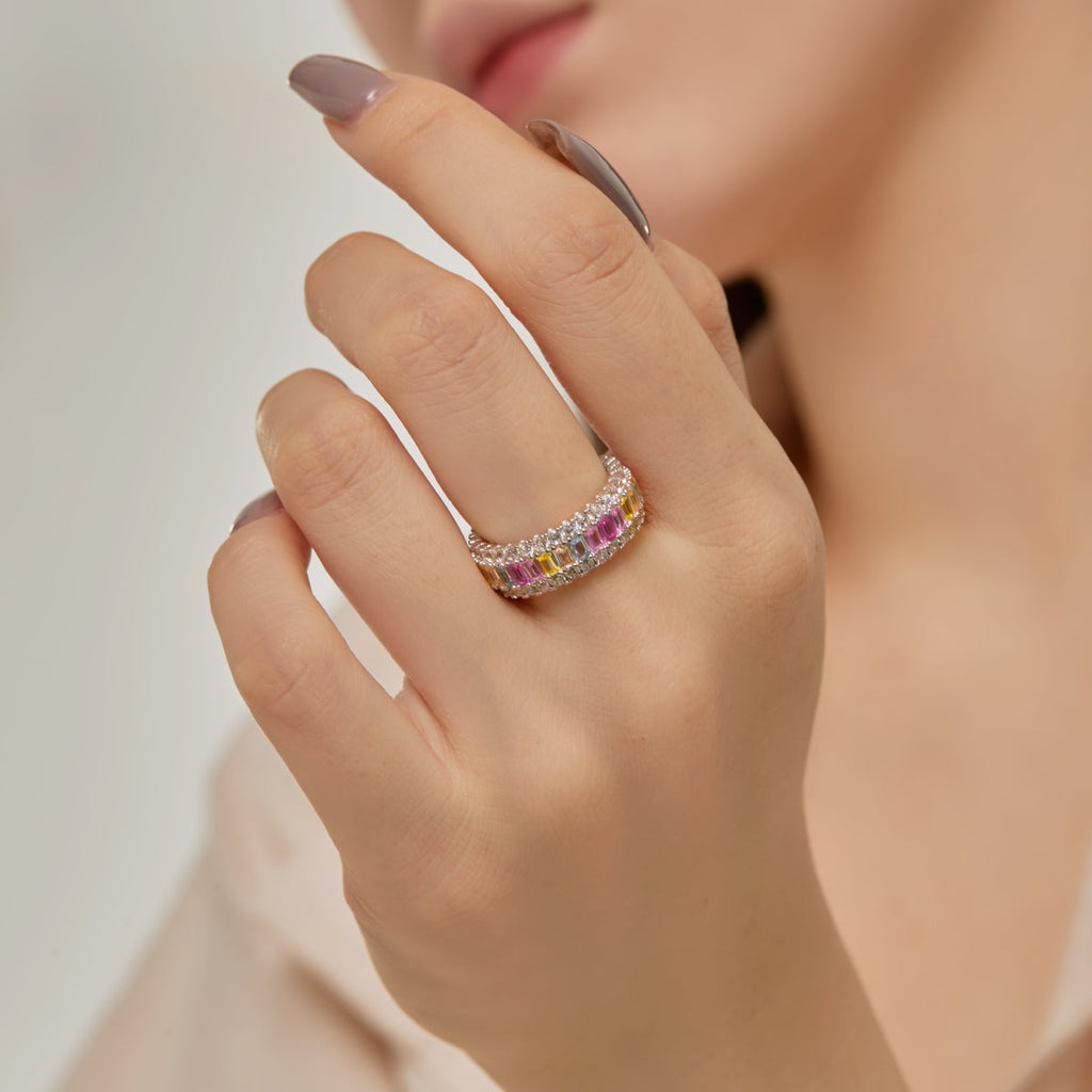 [HOT] Bague quotidienne délicate et colorée à taille radieuse