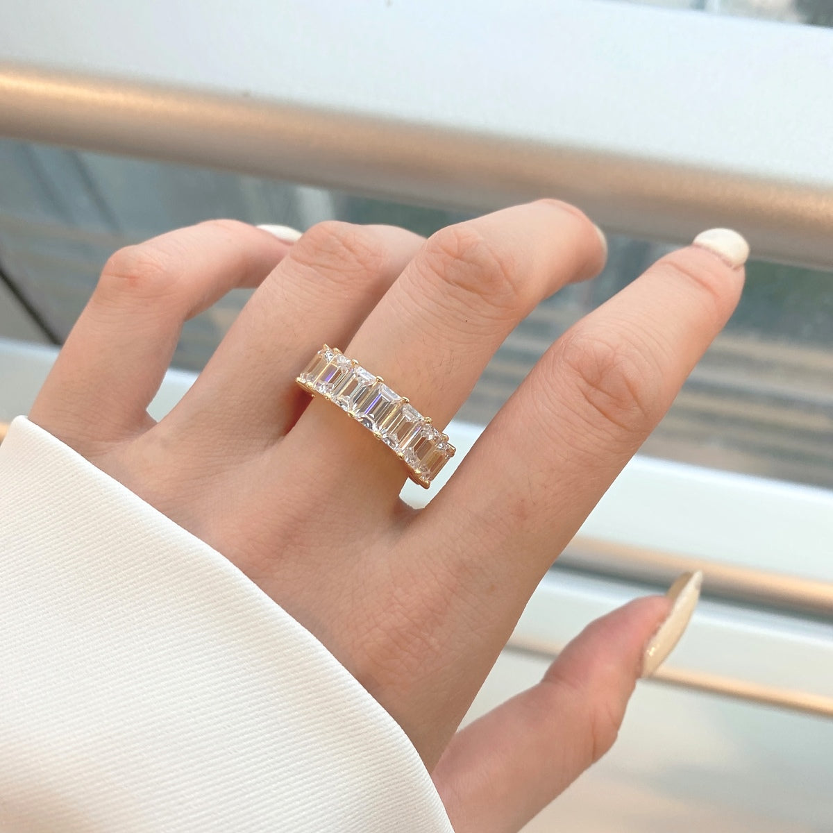 [HOT] Bague tennis élégante taille émeraude de 0,75 carat