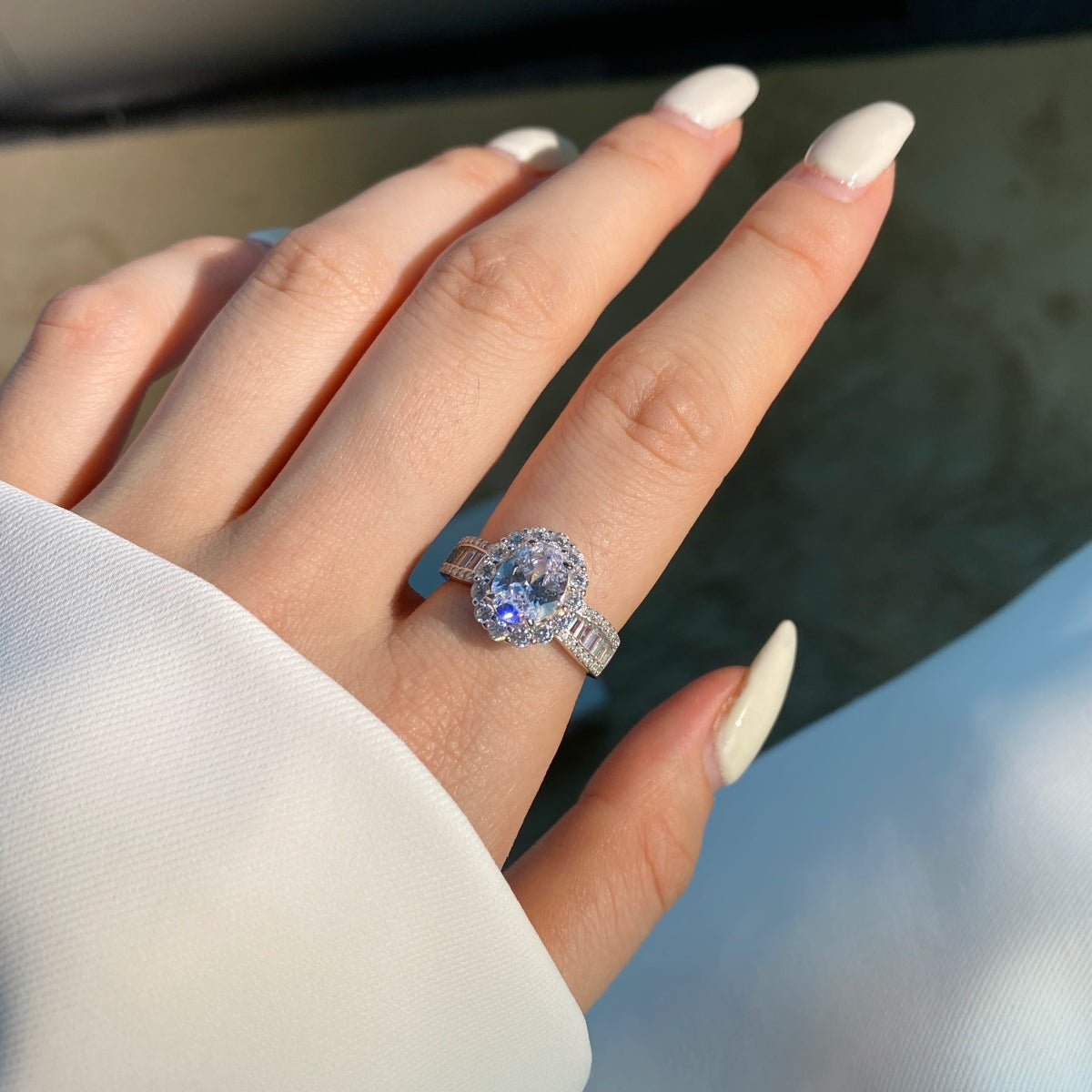 [HOT] Bague de banquet éblouissante et charmante de 1,5 carat à taille ovale