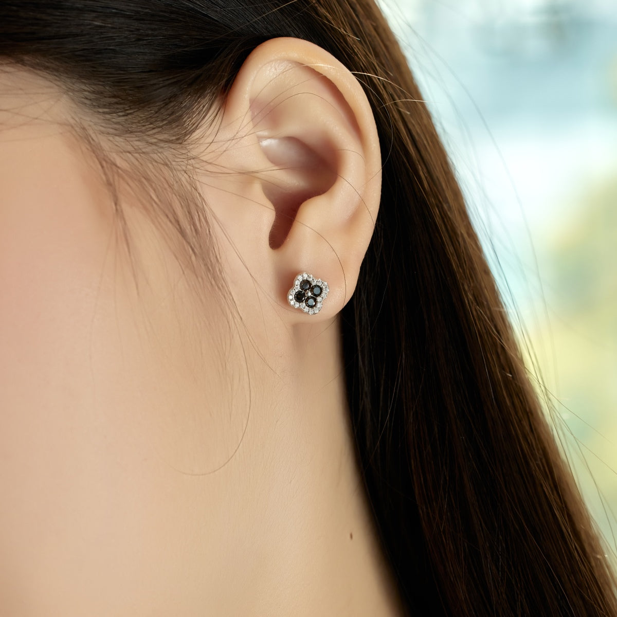 [HOT] Boucles d'oreilles en forme de fleur de trèfle à quatre feuilles