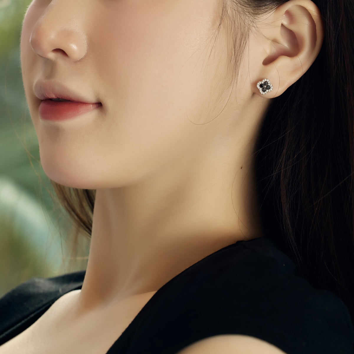 [HOT] Boucles d'oreilles en forme de fleur de trèfle à quatre feuilles