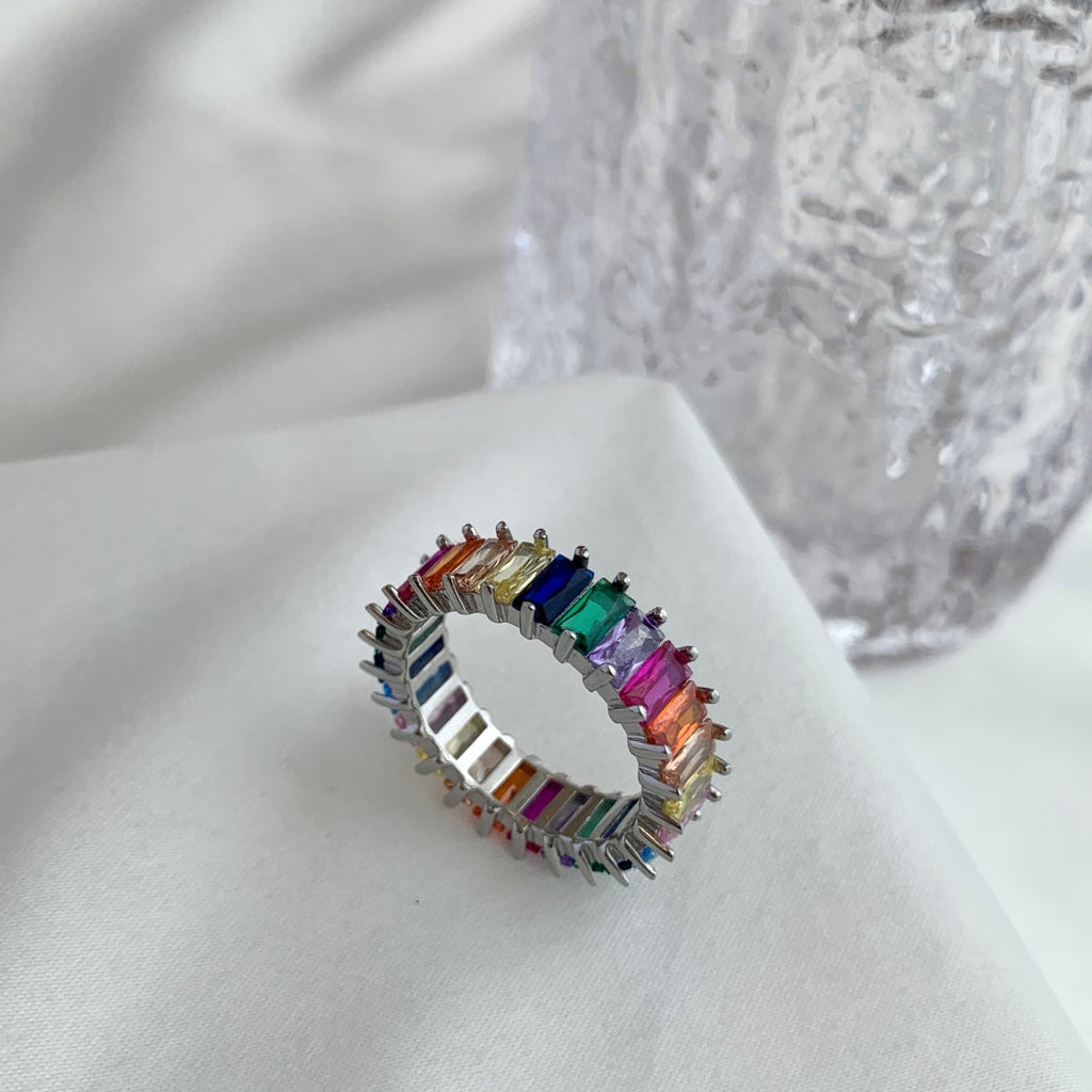 [HOT] Bague unique et colorée à taille radiante