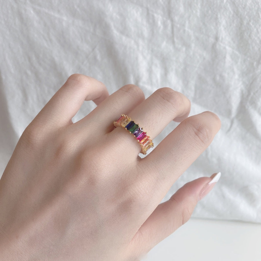 [HOT] Bague unique et colorée à taille radiante