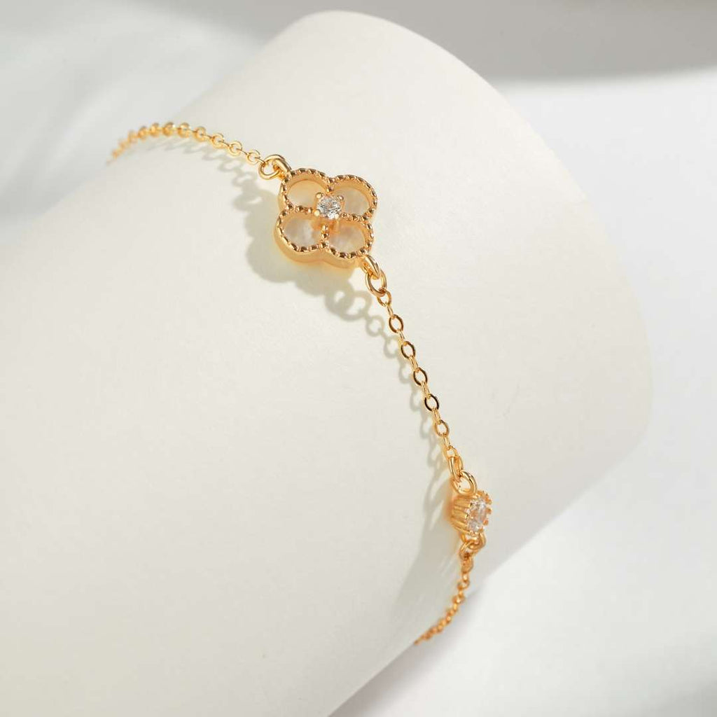 [HOT]Delicate Four Leaf Clover Bracelet