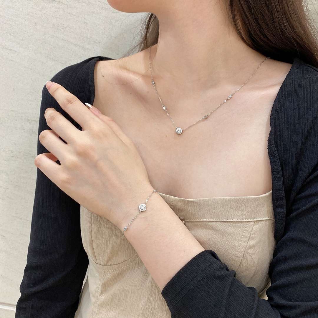 [HOT]Dazzling Round Cut Shape Bracelet