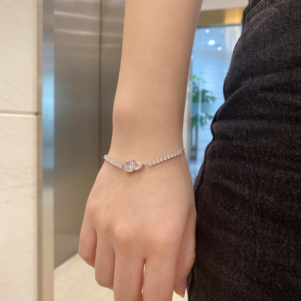 [HOT]Dazzling Unique Multi Shape Lover Bracelet