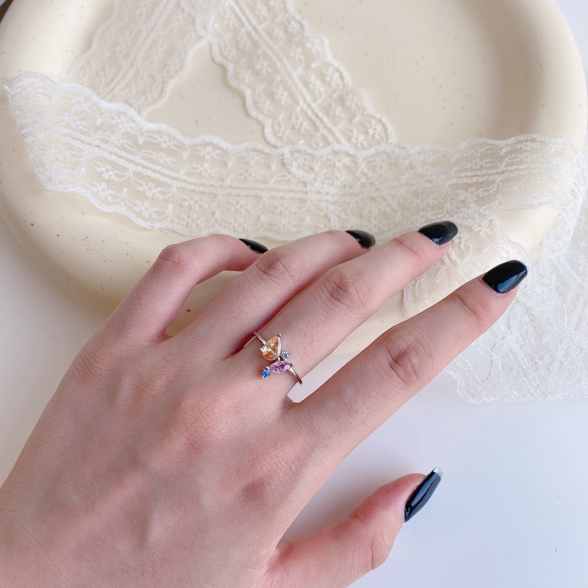 [HOT] Bague quotidienne multi-coupes colorée et éclatante