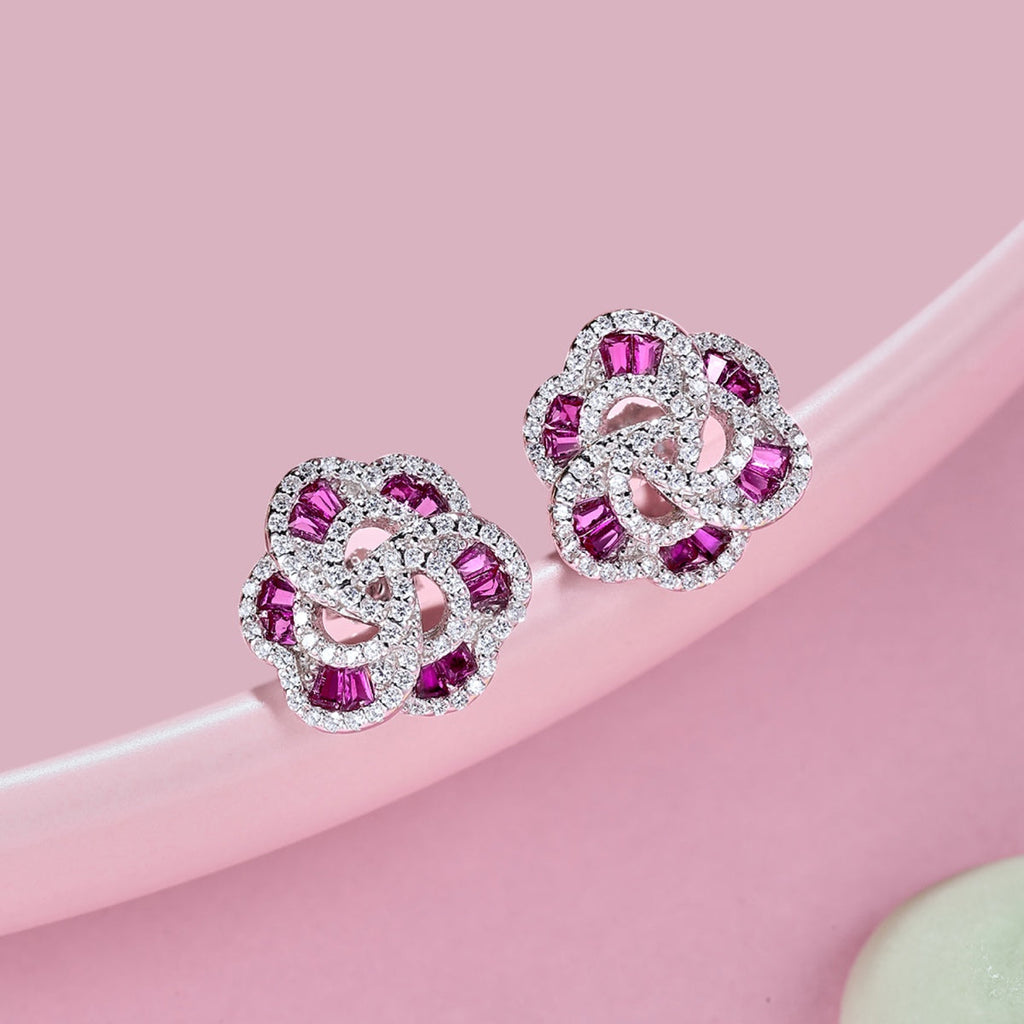 [HOT]Exquisite Flower Shape Daily Earrings