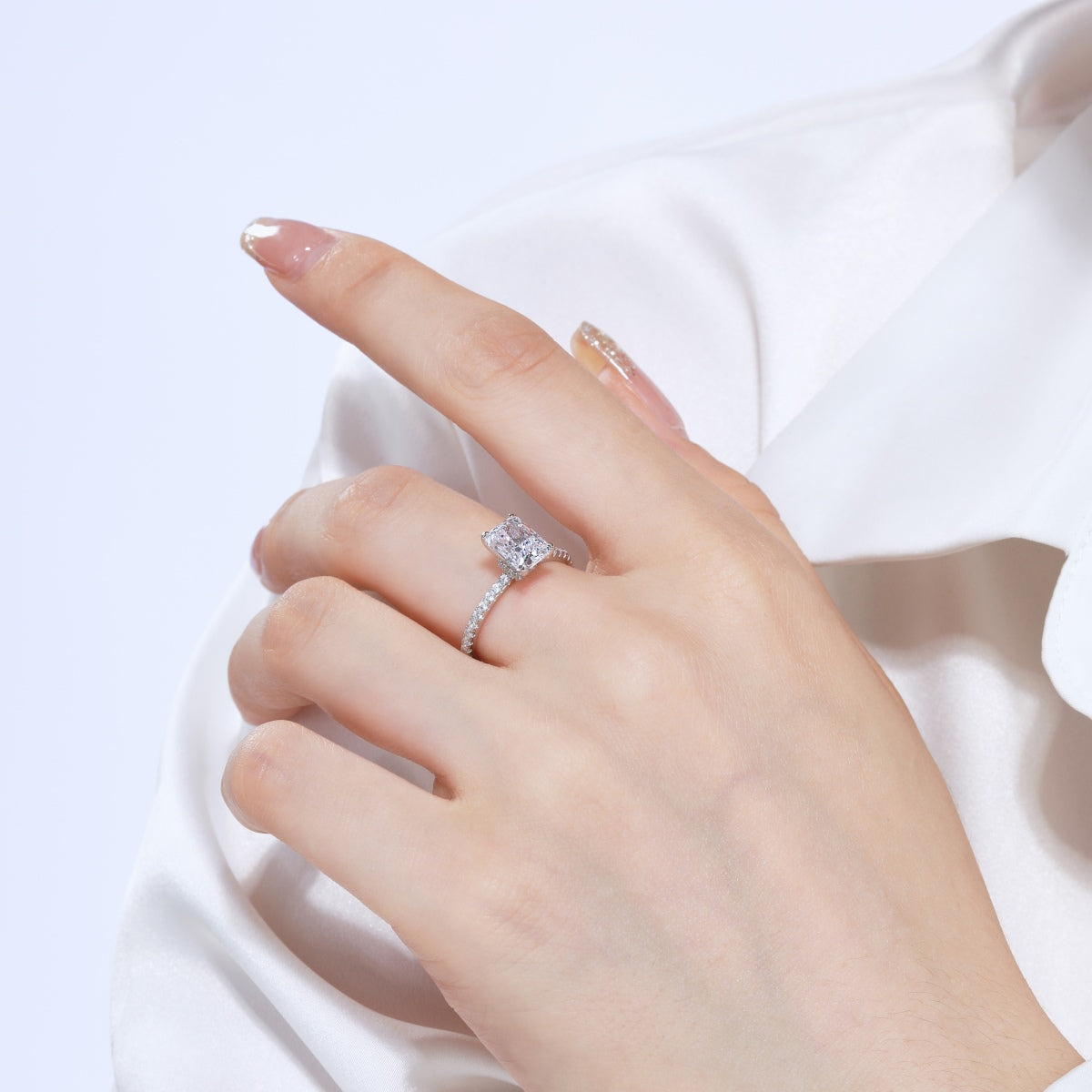 [HOT] Bague de fête scintillante et éclatante de 2,0 carats avec taille radiante