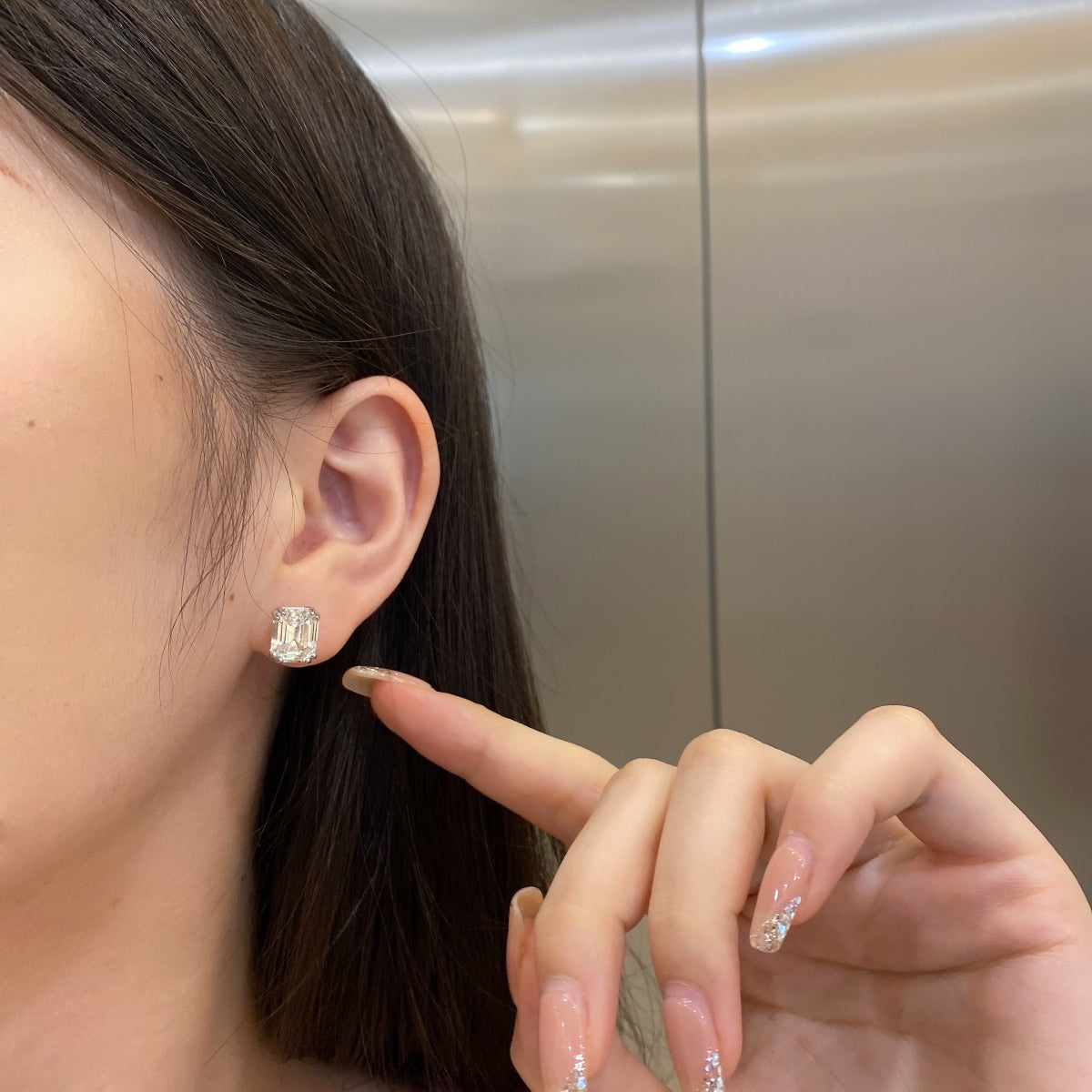 [HOT] Boucles d'oreilles éblouissantes de forme carrée