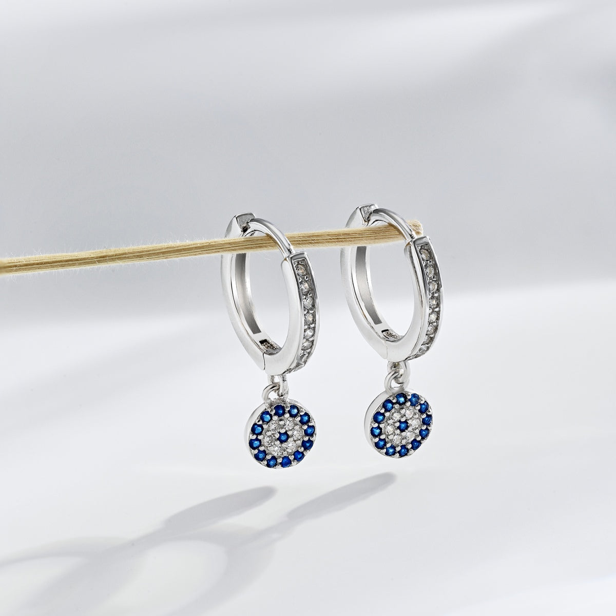 [HOT] Boucles d'oreilles uniques en œil du diable