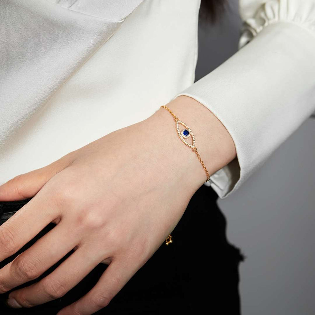 [HOT]Devil's Eye Hollow Design Bracelet