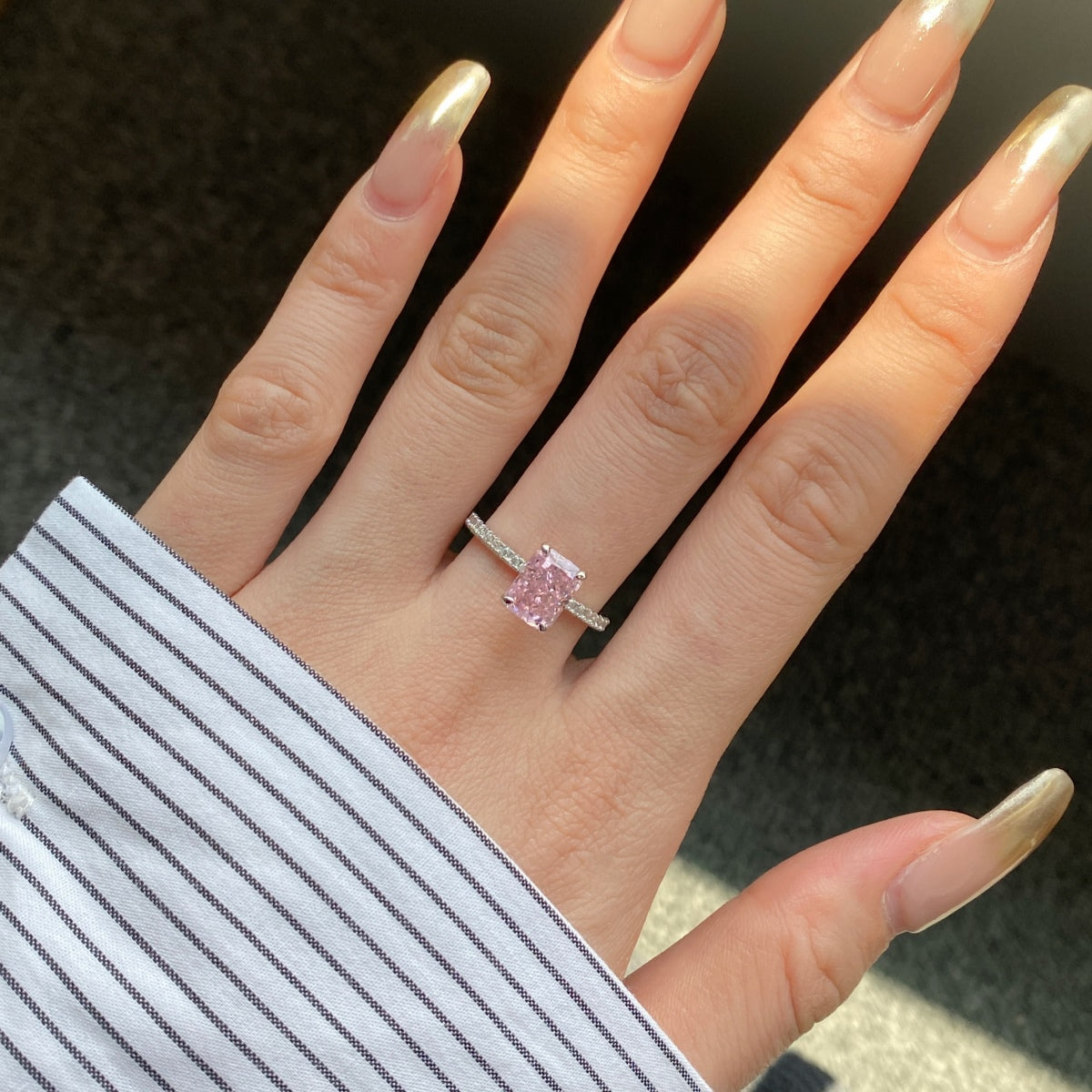[HOT] Bague de fête scintillante et éclatante de 2,0 carats avec taille radiante