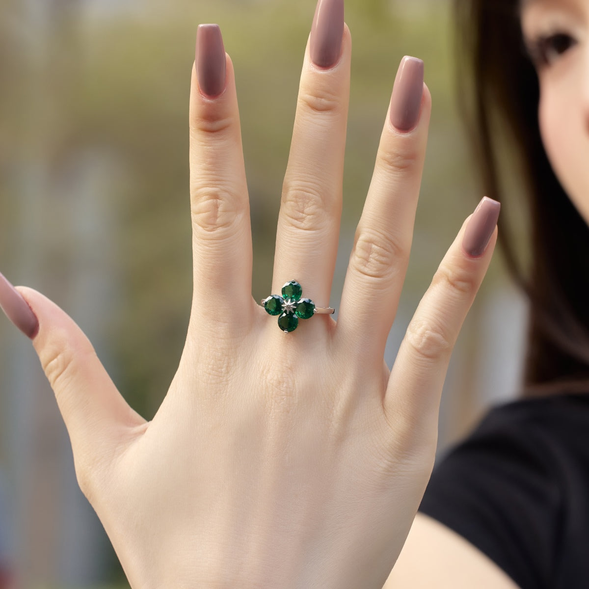 [HOT] Bague étoile à huit branches et trèfle à quatre feuilles