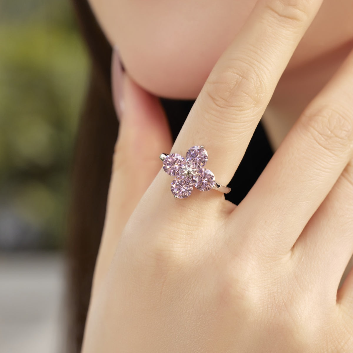[HOT] Bague étoile à huit branches et trèfle à quatre feuilles