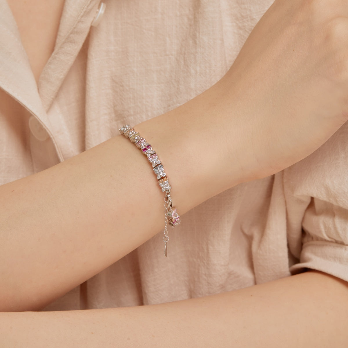 [HOT] Bracelet quotidien unique en forme de fleur colorée