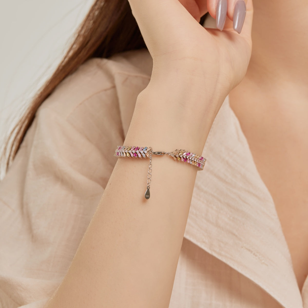 [HOT] Bracelet quotidien délicat taille émeraude radiante
