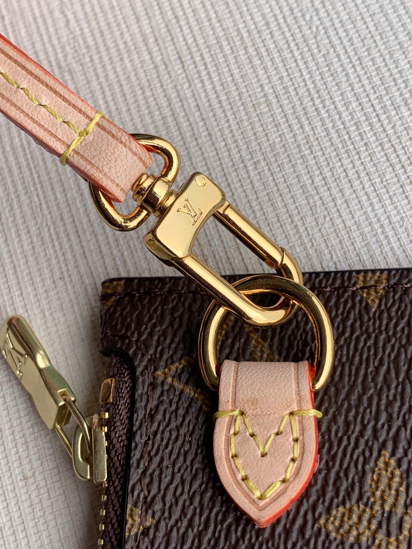 JAMAIS PLEIN MM AVEC SAC À POUSSIÈRE TOILE MONOGRAMME 29CM