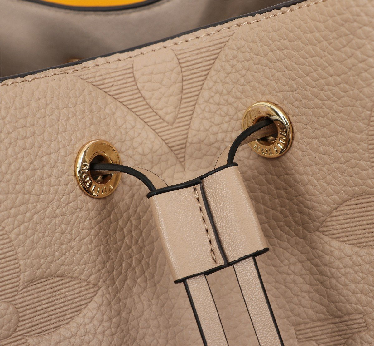 CRAFTY NÉONOÉ BANDOULIÈRE MM 26CM BEIGE CLAIR