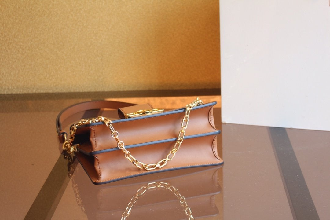 LV DAUPHINE MM 25 TOILE MONOGRAMME