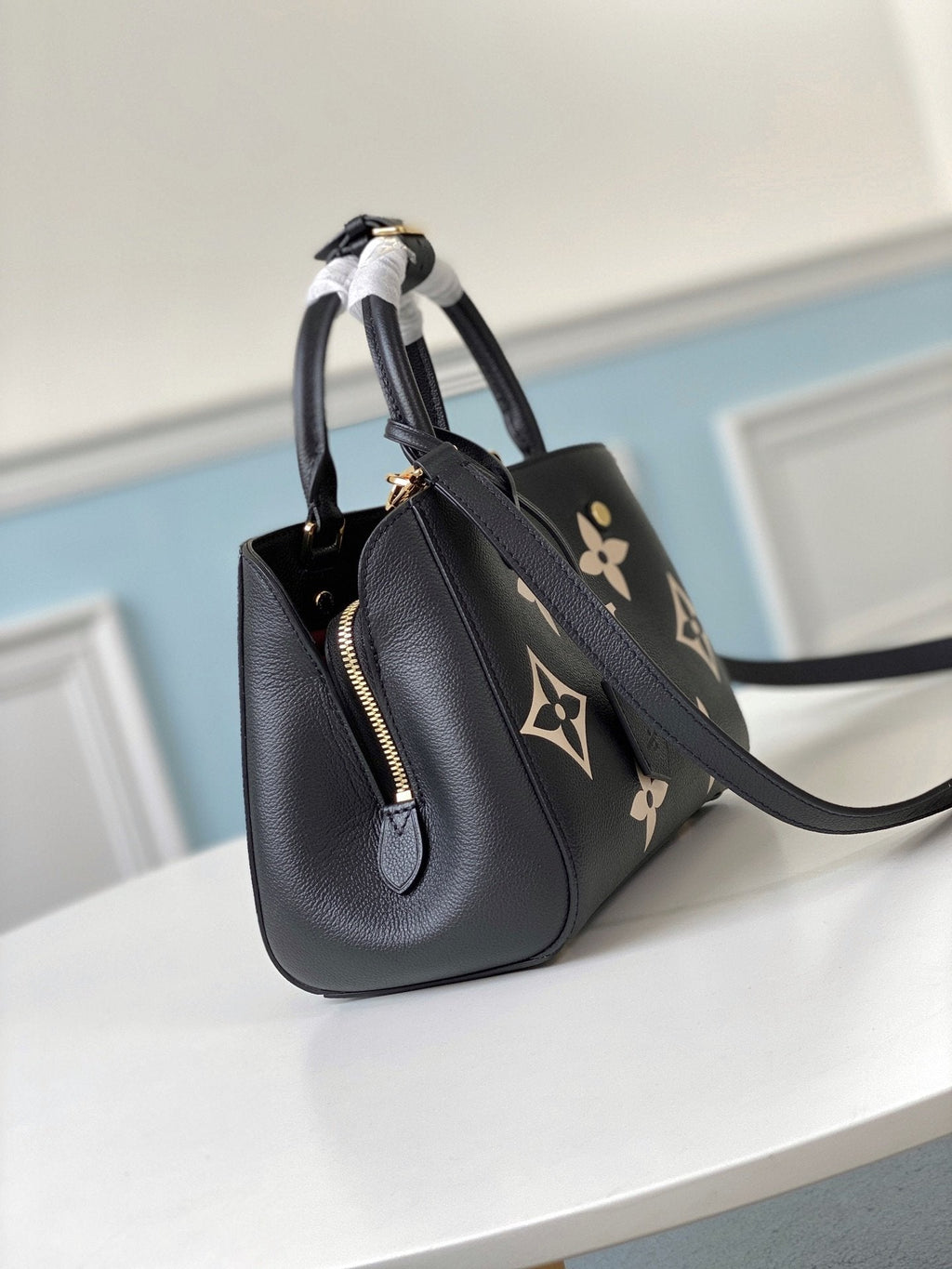 MONTAIGNE BB 29CM CUIR MONOGRAMME NOIR BEIGE