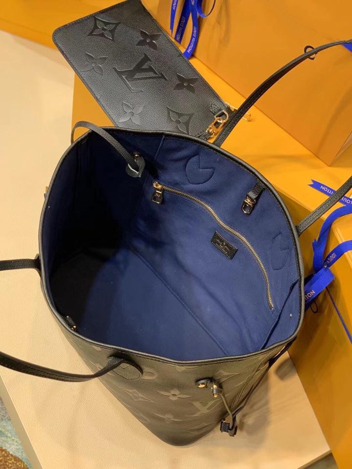 NEVERFULL MM 32 CUIR DE VACHE GAUFRÉ NOIR 