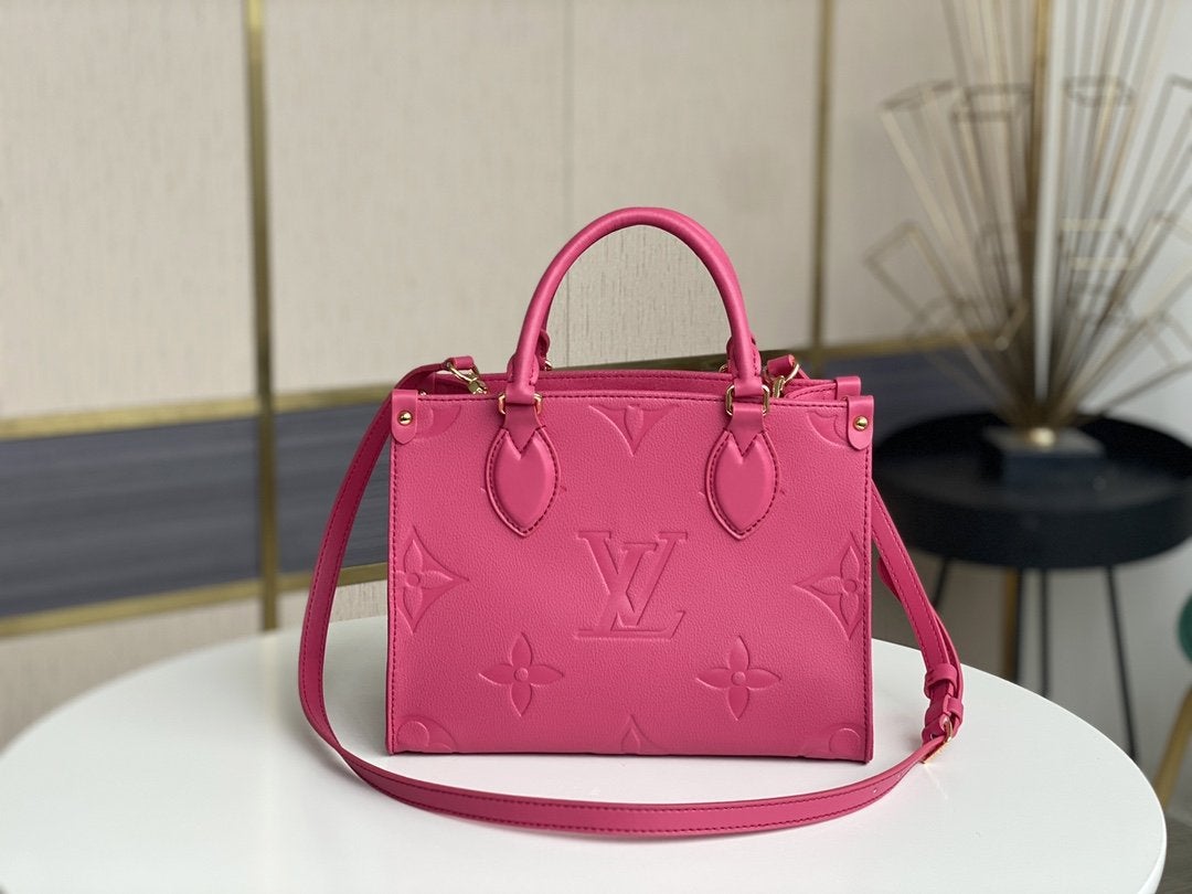 ONTHEGO MM 35CM CUIR DE VACHE GRAINÉ ROSE GAUFRÉ