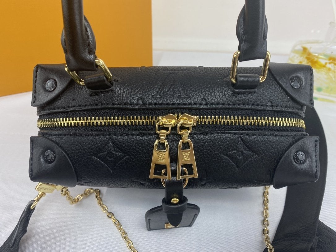 LV PETITE MALLE SOUPLE NOIR MONOGRAMME EMPREINTE