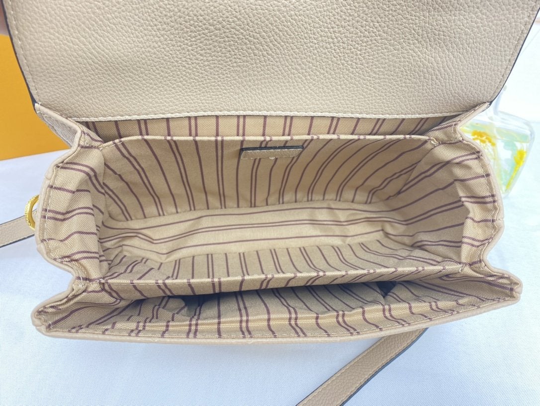 Pochette Métis Louis Vuitton 25 cm Beige