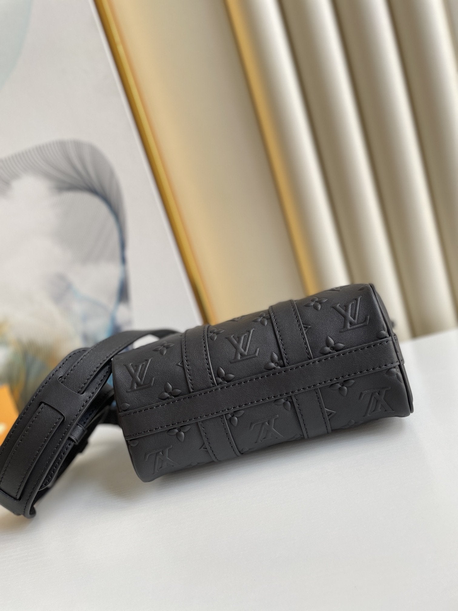 SCEAU MONOGRAMME NOIR KEEPALL XS 21CM