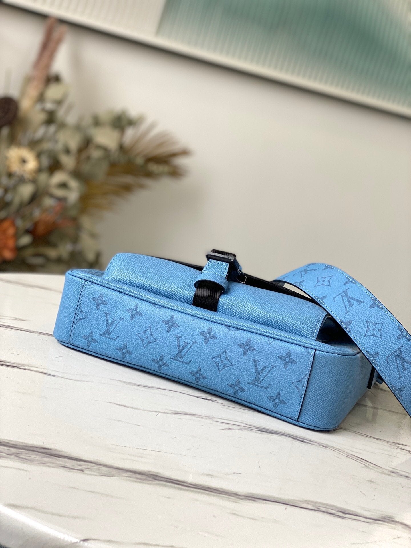 MESSENGERAMA 29CM TAIGARAMA BLEU DENIM