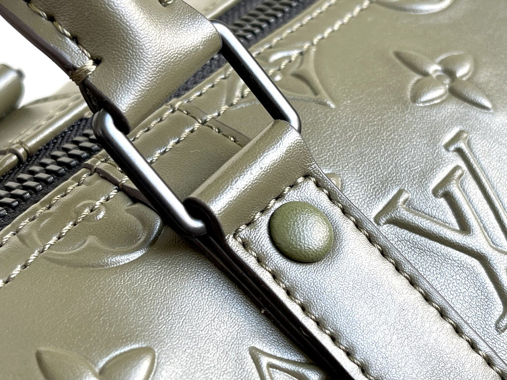 KEEPALL 50 BANDOULIERE KAKI EMPREINTE CUIR