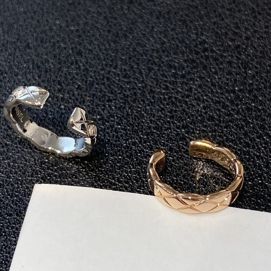 CRUSH EARRINGS QUILTED ROSE GOLD AND SILVER