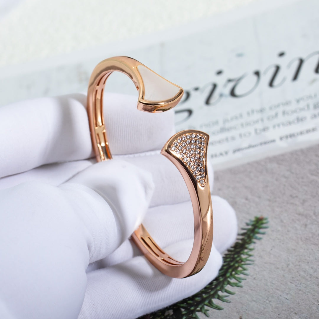DREAM BRACELET OPEN ROSE GOLD MOP DIAMOND