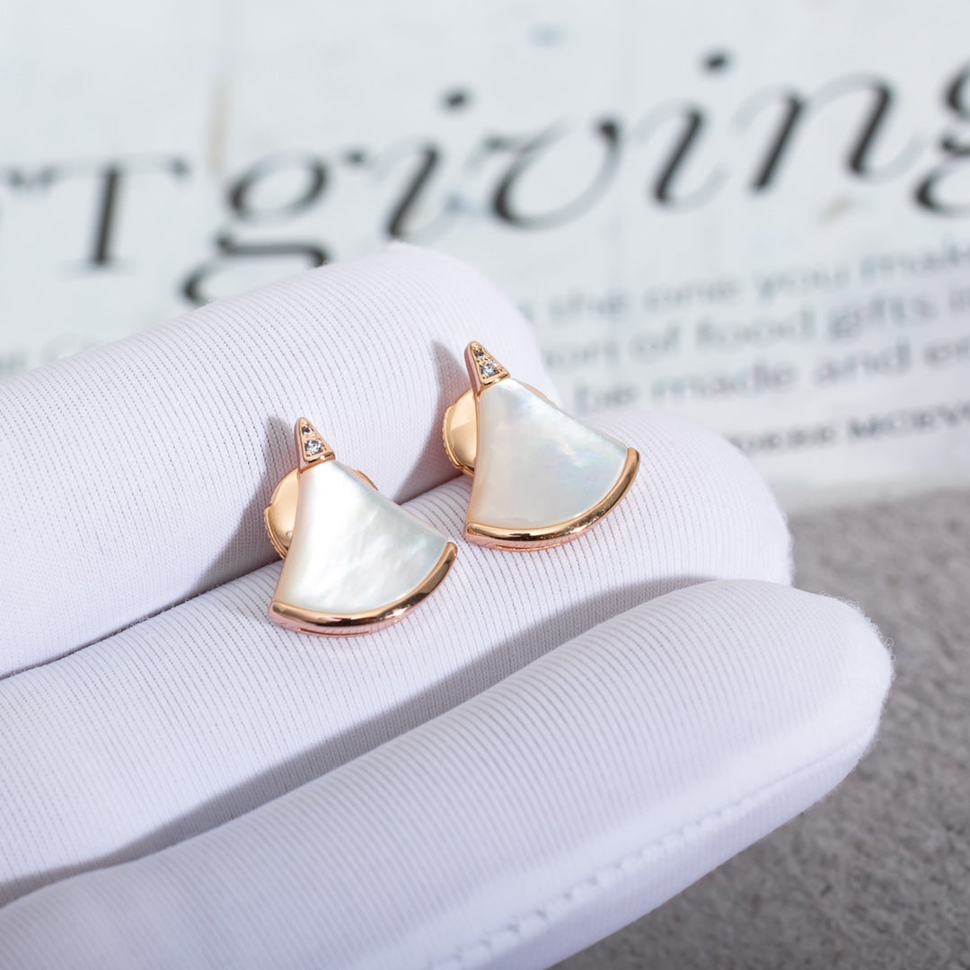 DIVAS DREAM EARRINGS ROSE GOLD