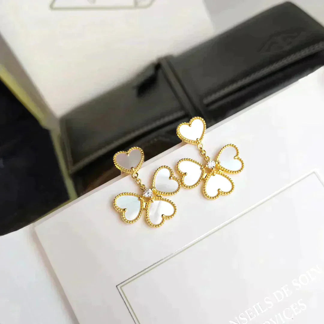 CLOVER SWEET WHITE MOP EARRINGS