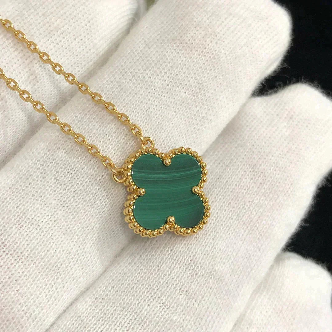 Collier Fleur Simple 15 MM MALACHITE TRÈFLE