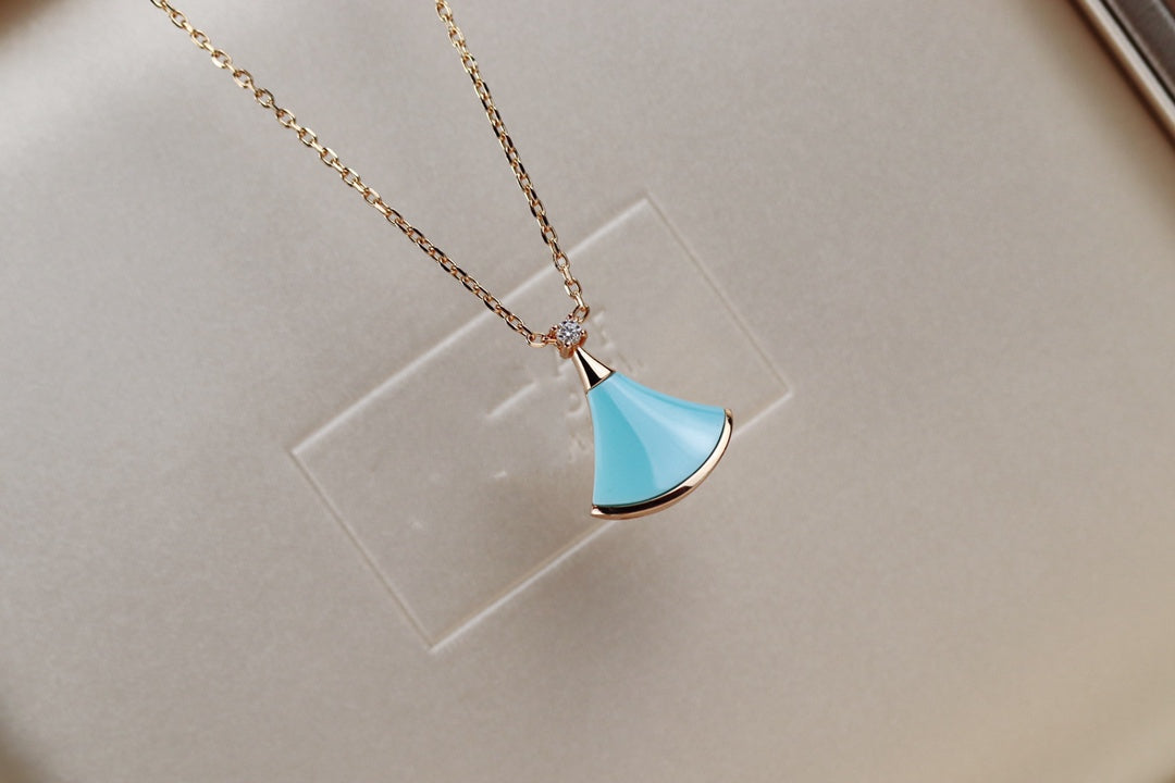 DREAM NECKLACE TURQUOISE ROSE GOLD