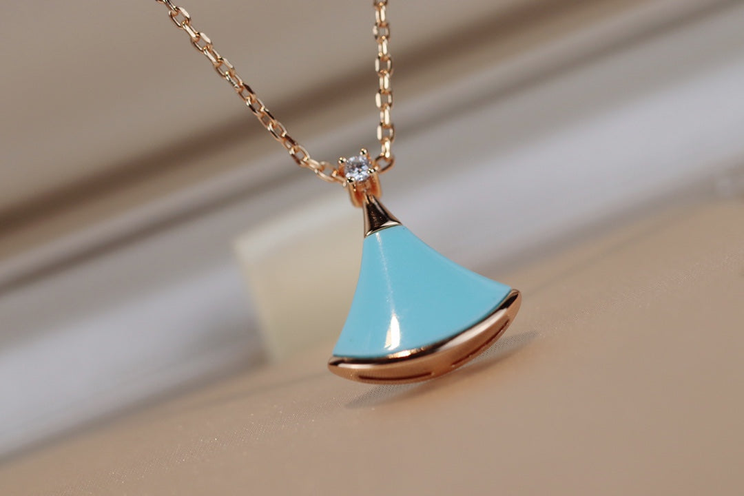 DREAM NECKLACE TURQUOISE ROSE GOLD