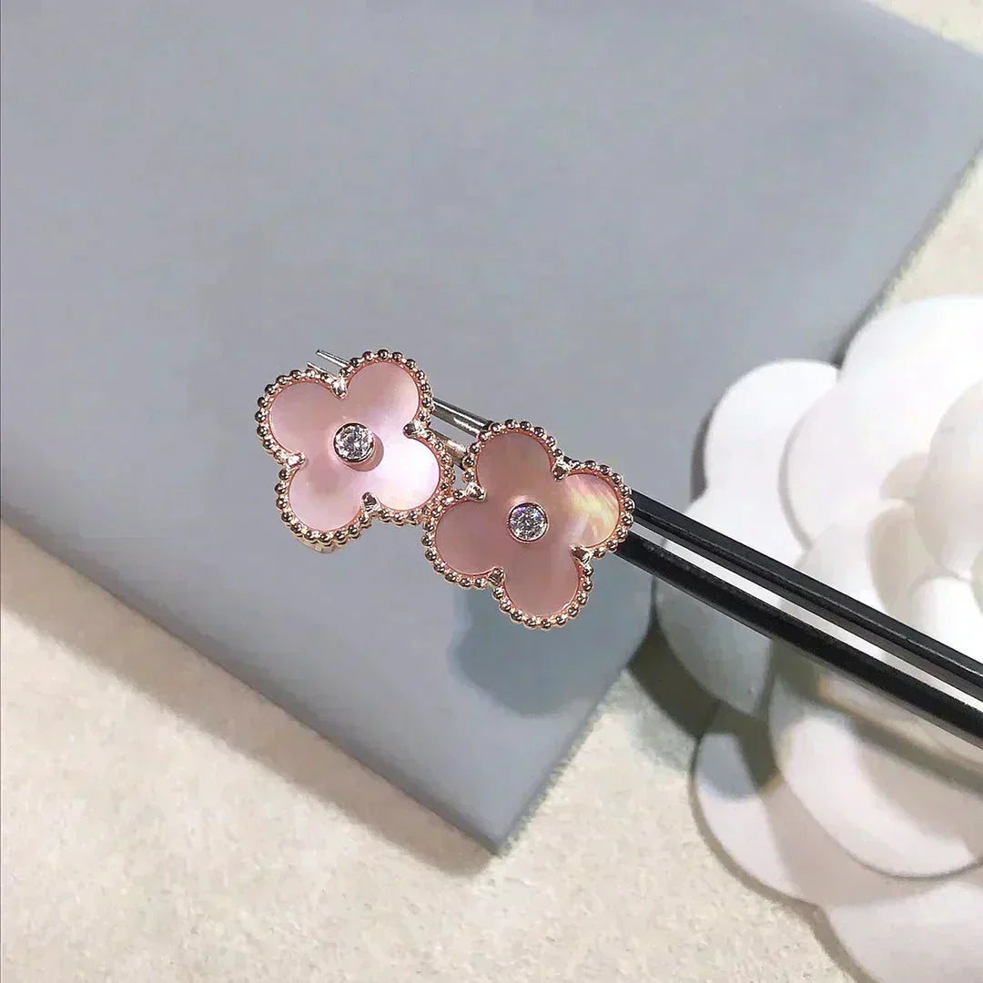 CLOVER MEDIUM 1 MOTIFS  PINK MOP DIAMOND EARRINGS